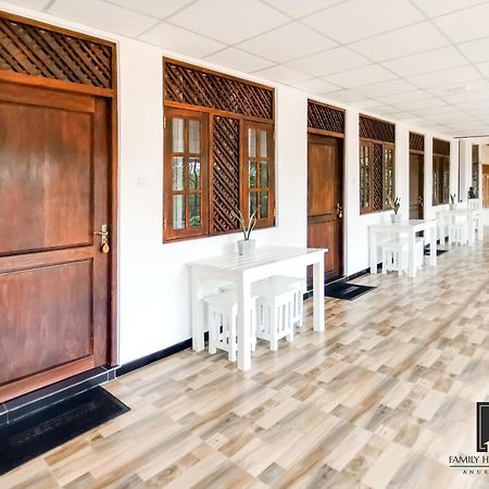 Family Holiday Resort Anuradhapura Ngoại thất bức ảnh